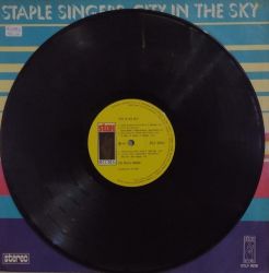 LP VINIL STAPLE SINGERS CITY IN THE SKY (PRODUTO USADO - MUITO BOM)